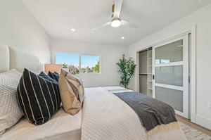 Glenroy Dr-S2011-039.jpg