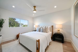 Glenroy Dr-S2011-044.jpg