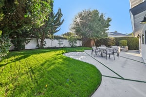 Glenroy Dr-S2011-049.jpg