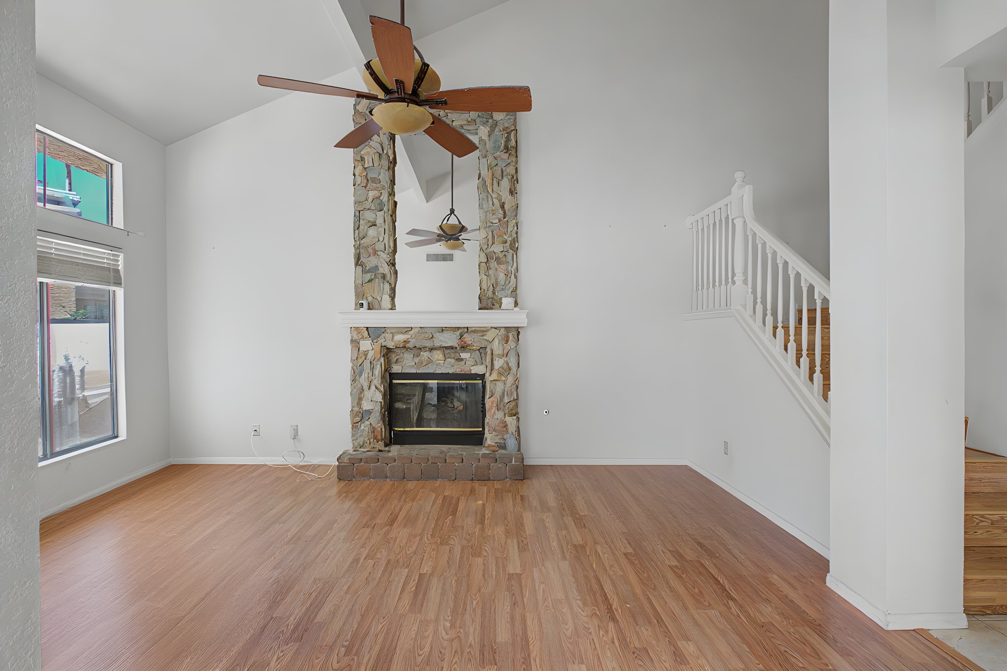 902A1349 furniture removed.jpeg
