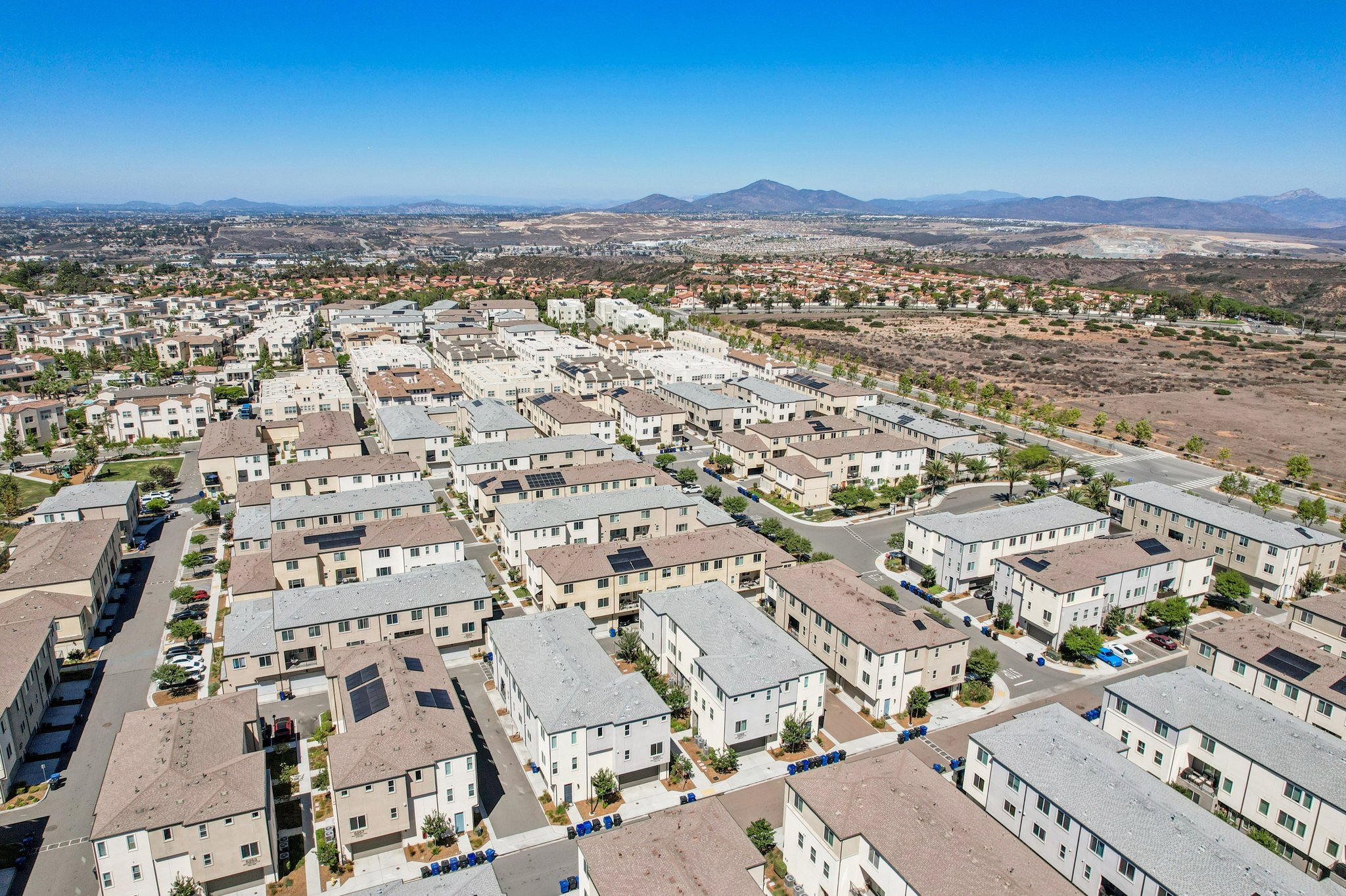 Beachfront Cove 167-S1009-048.jpg