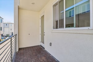 Beachfront Cove 167-S1009-031.jpg