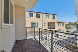 Beachfront Cove 167-S1009-032.jpg