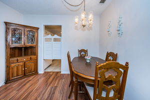 Dining Room3-2