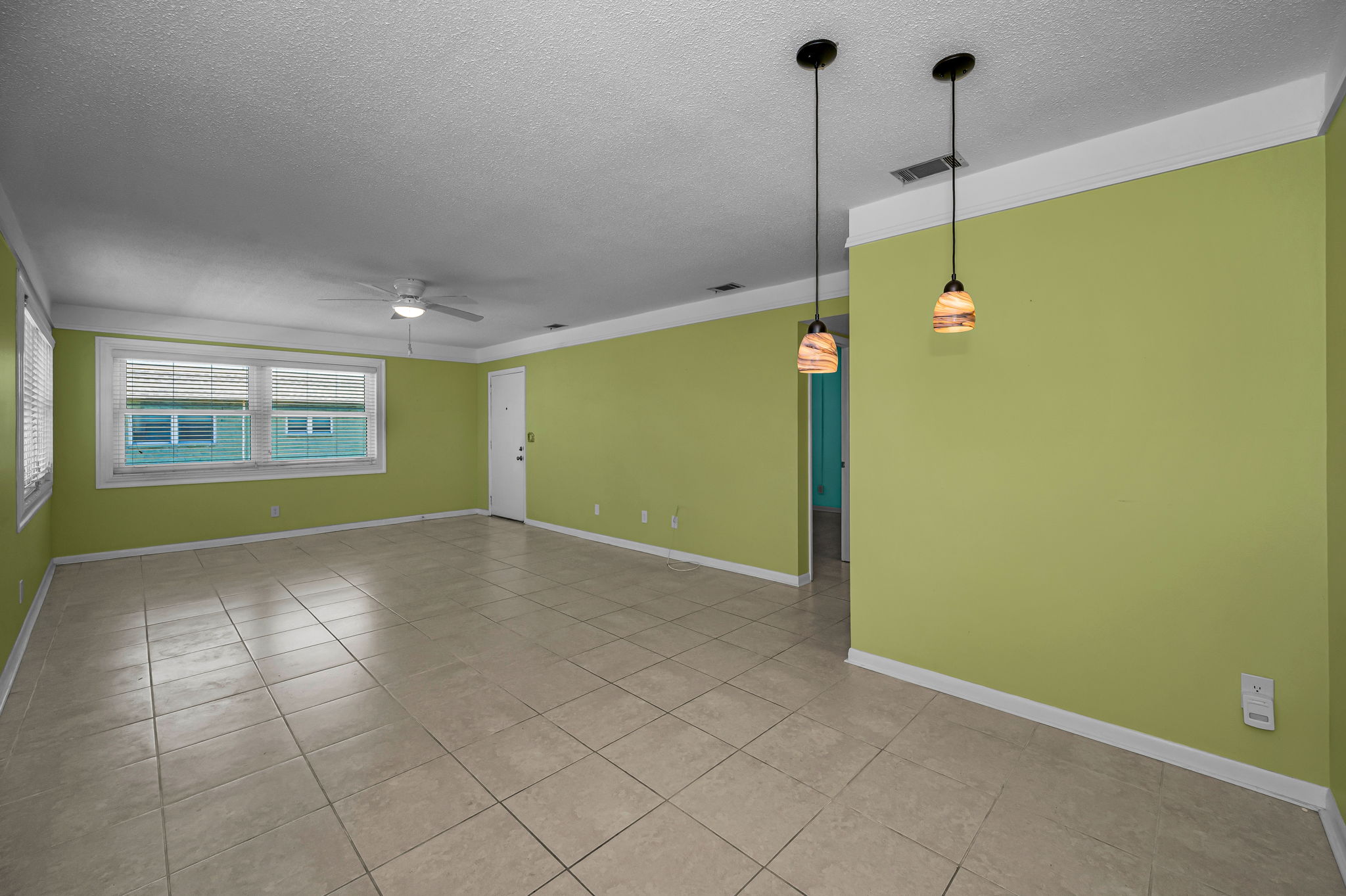 Dining Room2