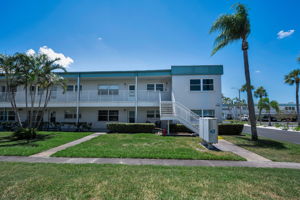 Front Exterior2