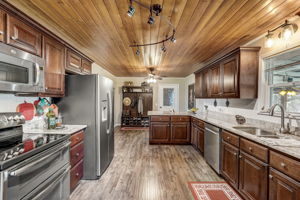 Clarks Bridge Rd-014