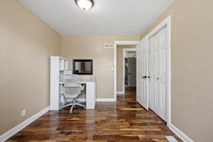  Photo 46