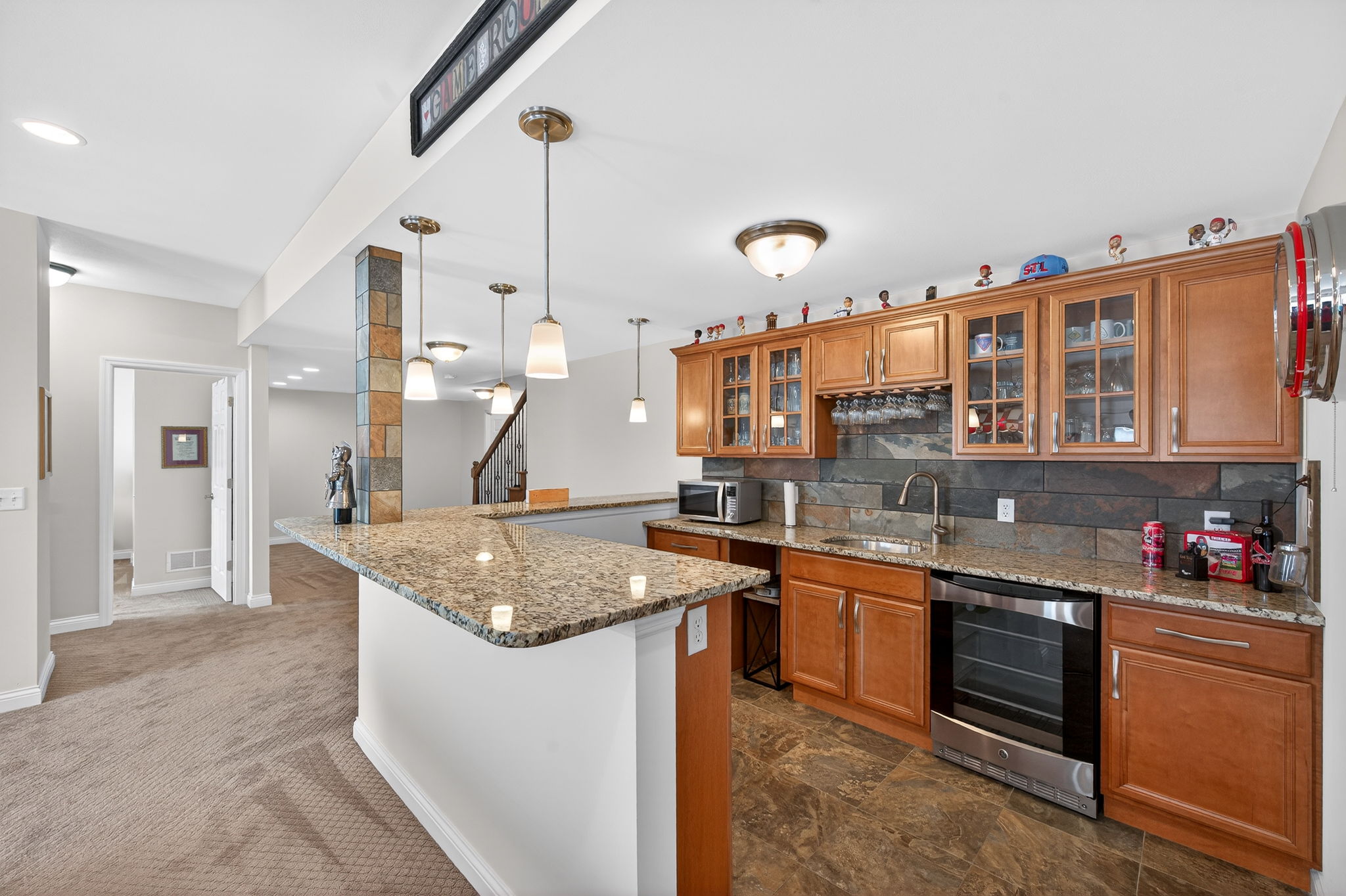  Photo 52