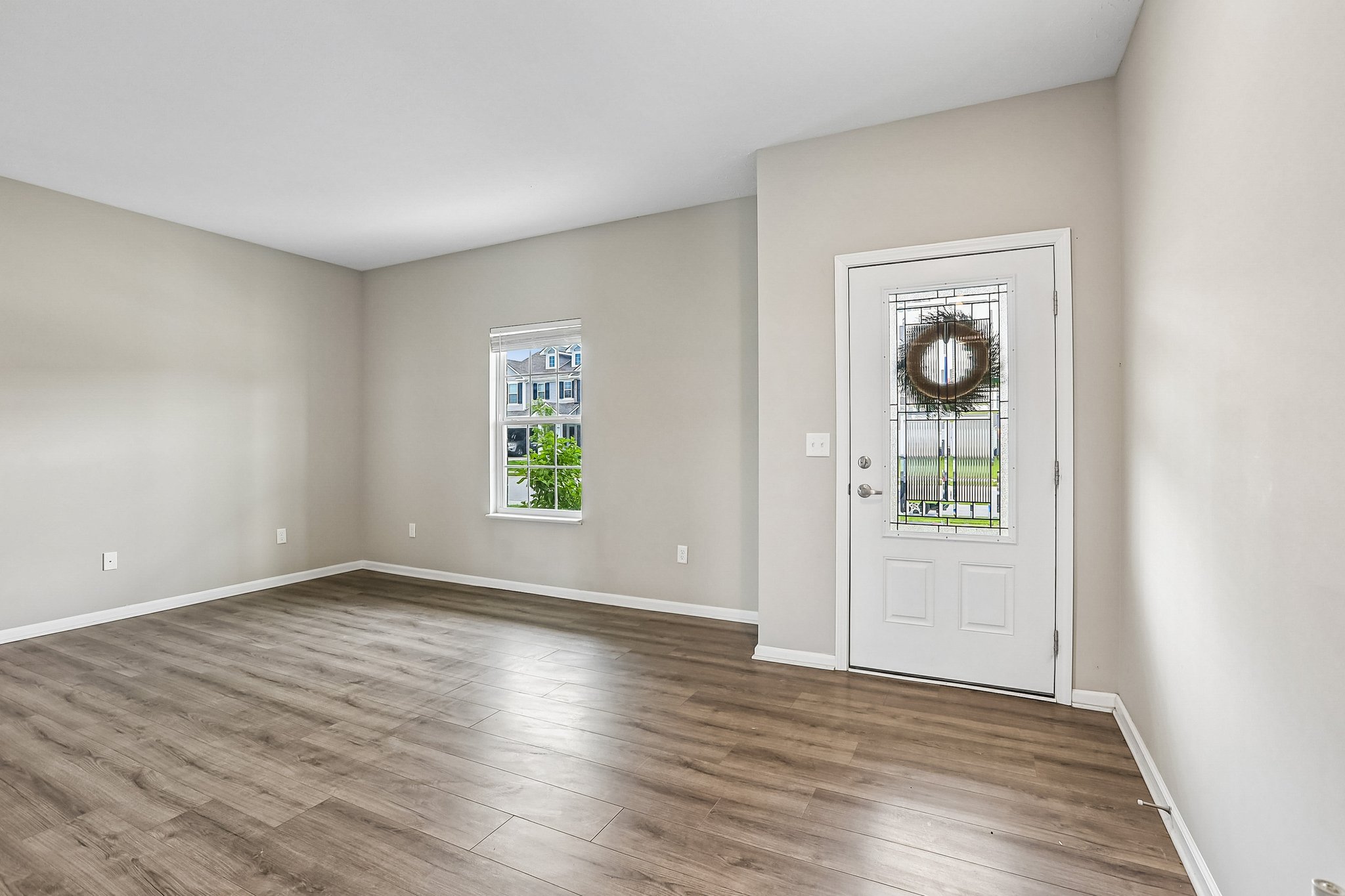 Buckthorn Ln-S0906-005.jpg