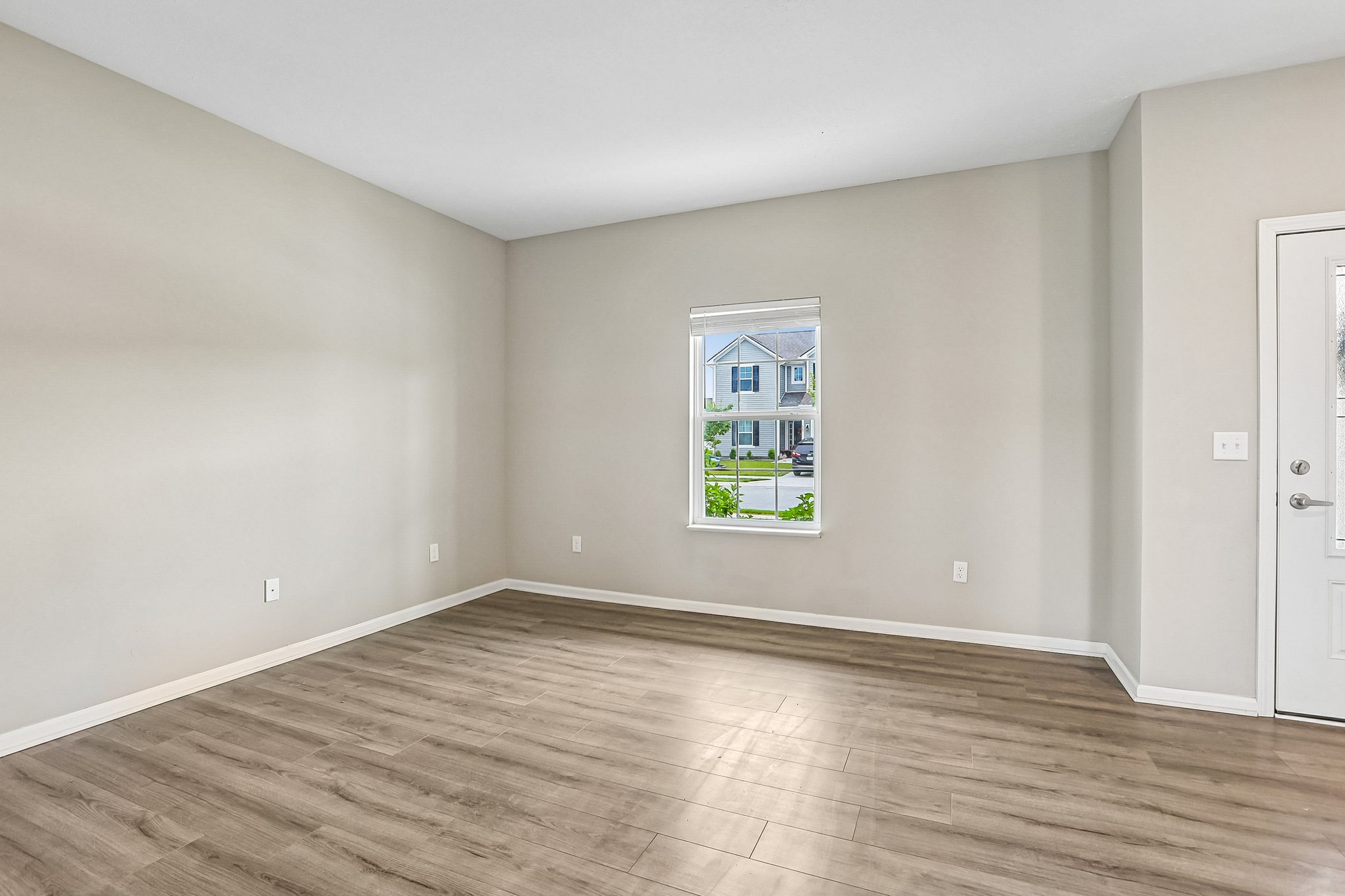 Buckthorn Ln-S0906-006.jpg