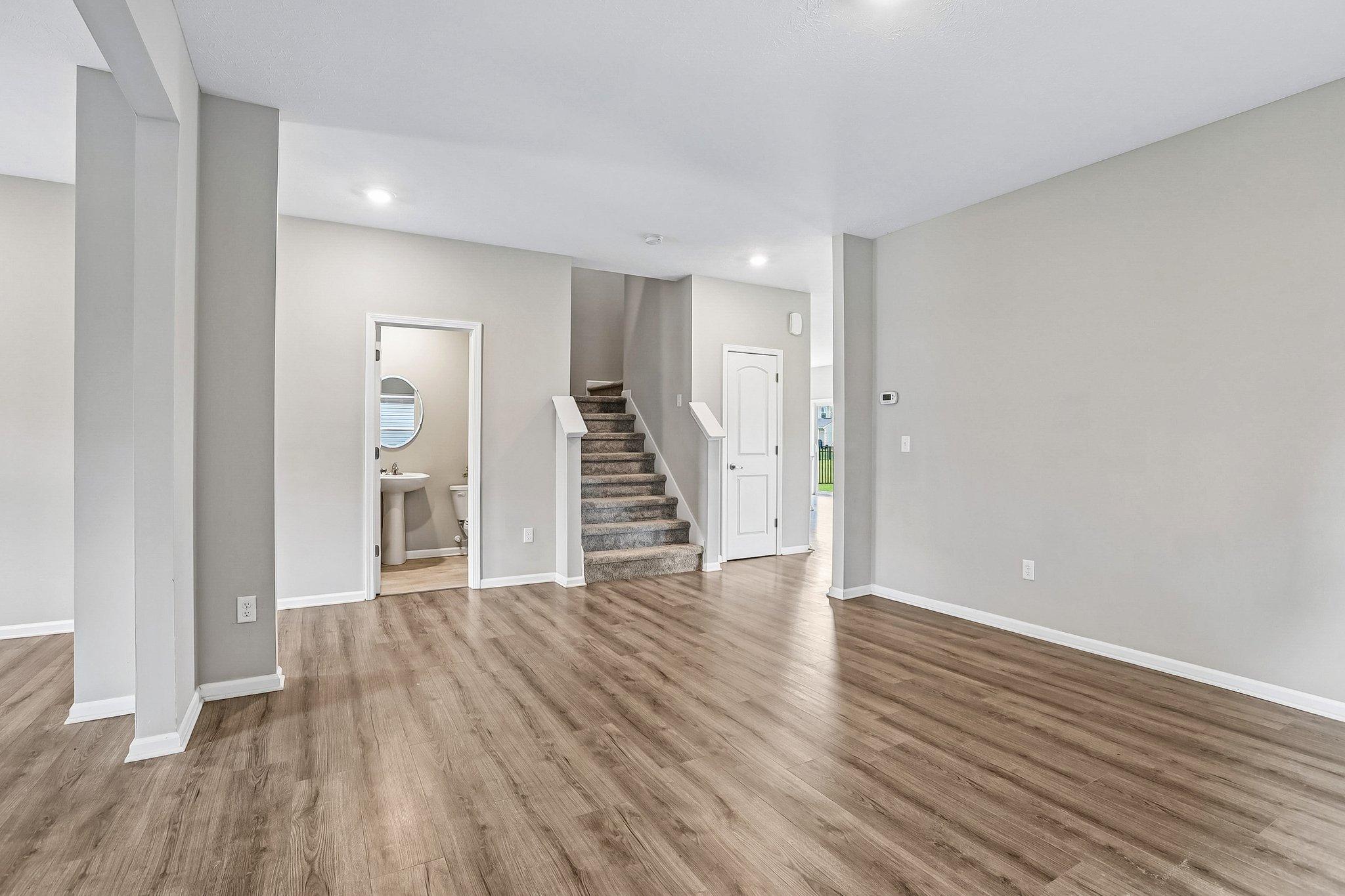 Buckthorn Ln-S0906-016.jpg
