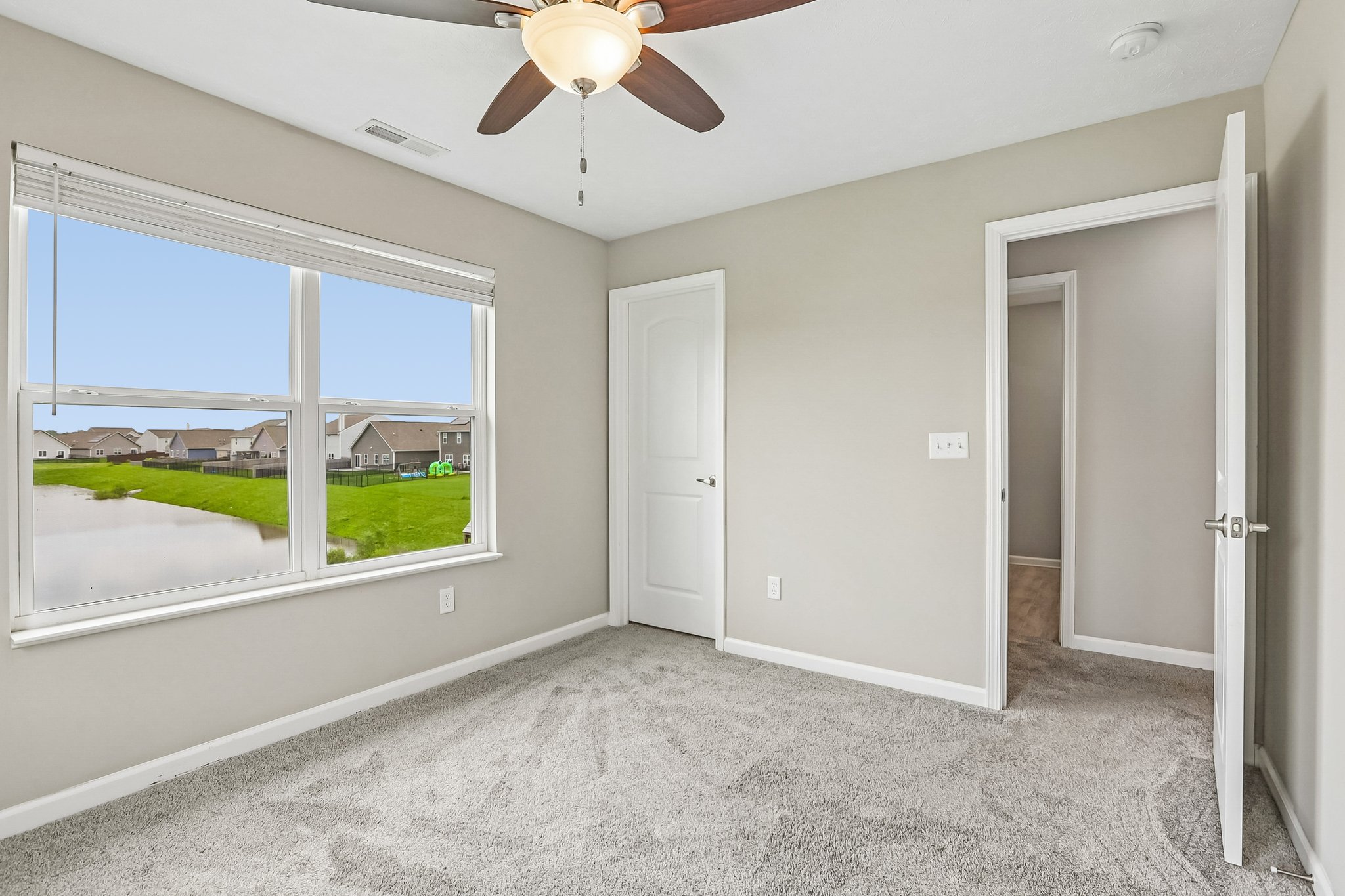 Buckthorn Ln-S0906-028.jpg
