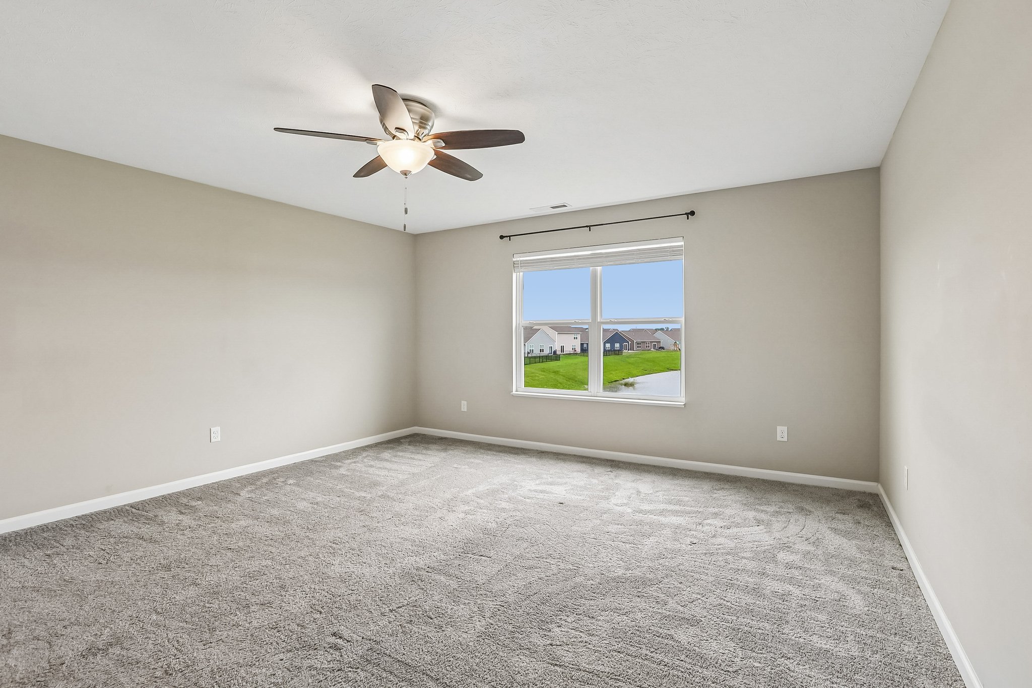 Buckthorn Ln-S0906-038.jpg