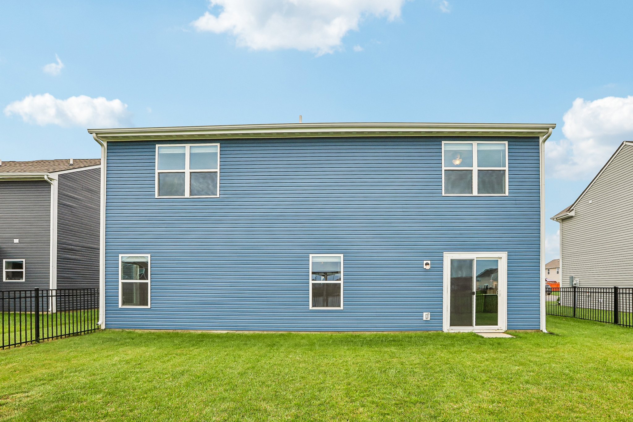 Buckthorn Ln-S0906-059.jpg