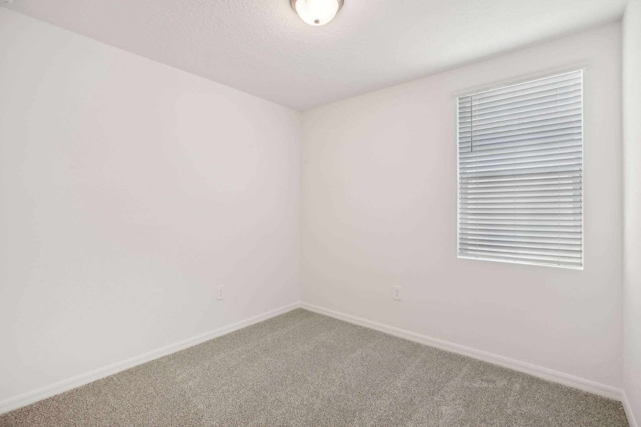 Orlando - Orlando Springs at Lake Alfred - 527 Kennedy Drive, Lake Alfred, FL 33850 - 017