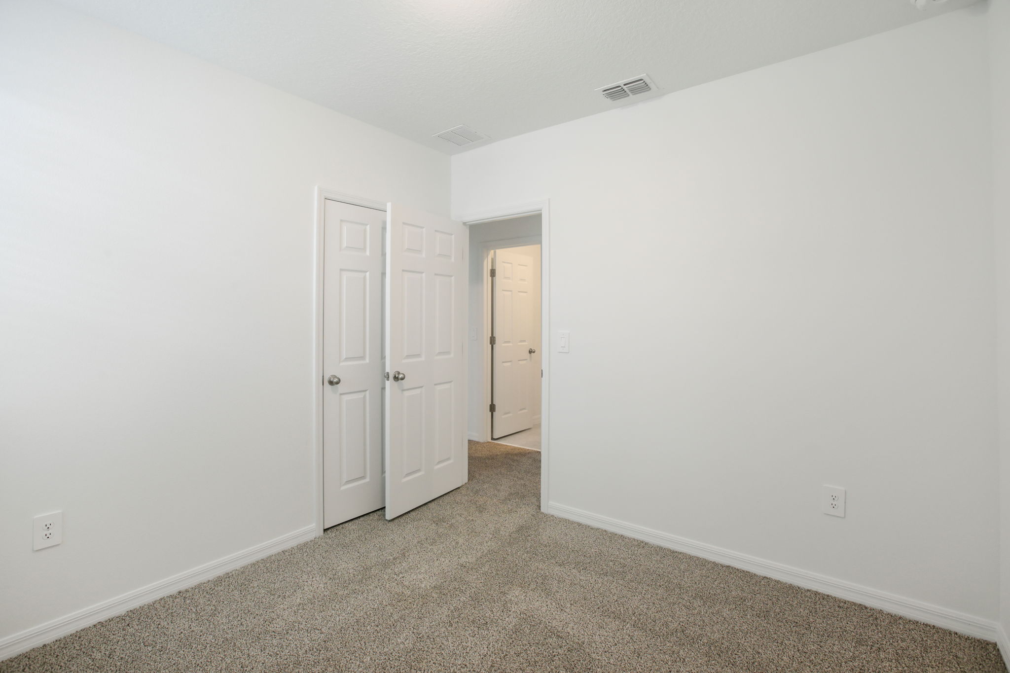 Orlando - Orlando Springs at Lake Alfred - 527 Kennedy Drive, Lake Alfred, FL 33850 - 018