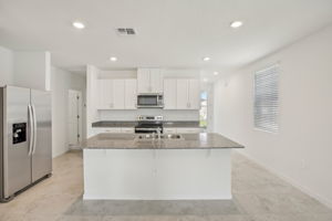 Orlando - Orlando Springs at Lake Alfred - 527 Kennedy Drive, Lake Alfred, FL 33850 - 014