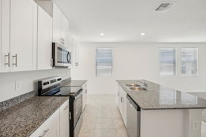Orlando - Orlando Springs at Lake Alfred - 527 Kennedy Drive, Lake Alfred, FL 33850 - 016