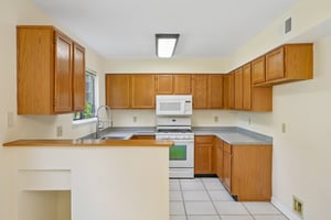 Paden Dr-S0407-010.jpg