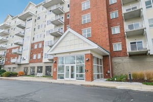 Pawtucket Blvd 207-S1211-006.jpg