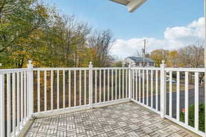 Pawtucket Blvd 207-S1211-030.jpg