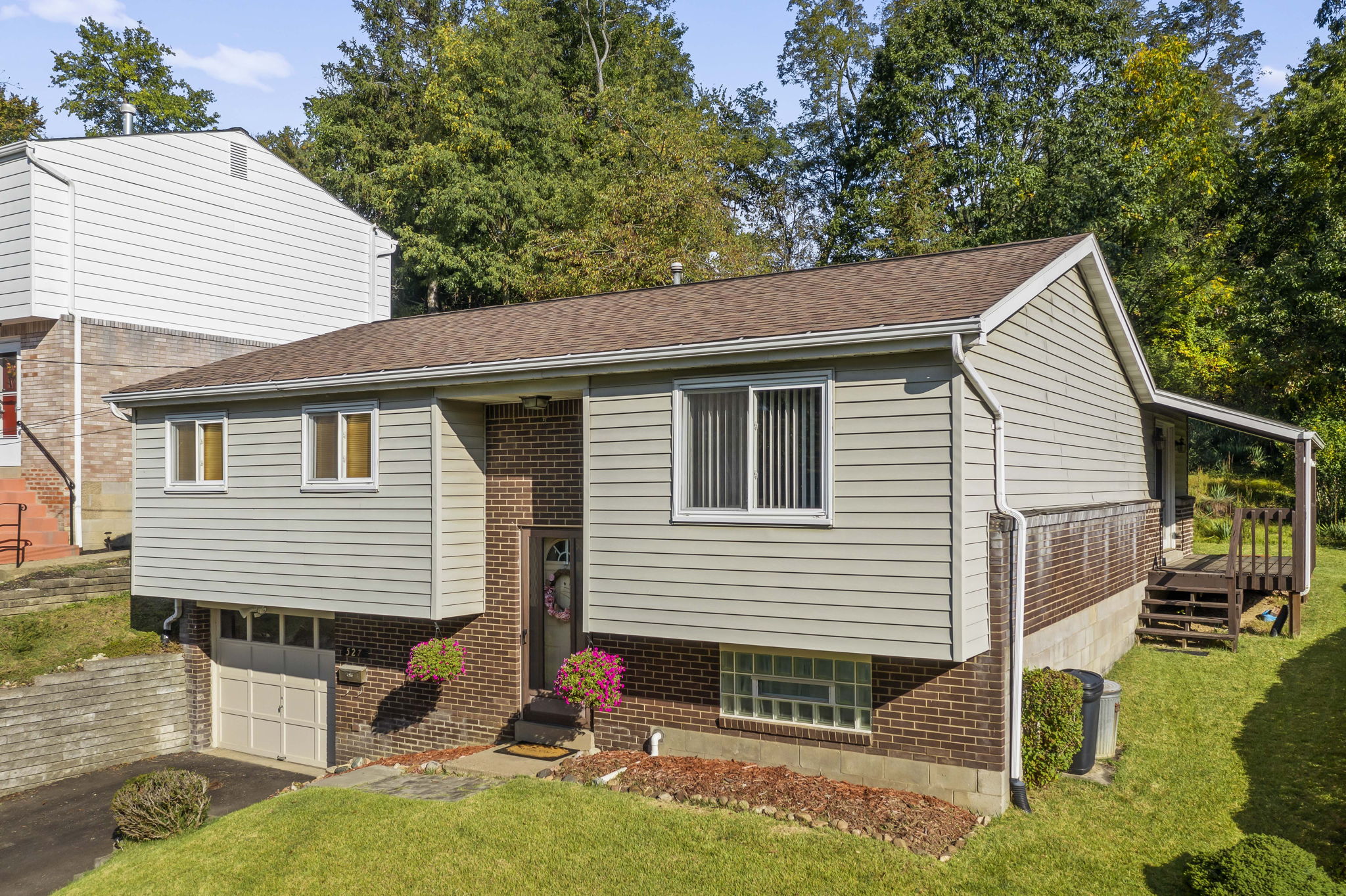 527 Pointview Rd, Pittsburgh, PA 15227 Hommati 170