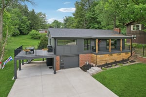527 W Lake Dr-2005-003.jpg