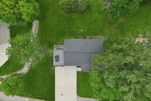 527 W Lake Dr-2005-061.jpg