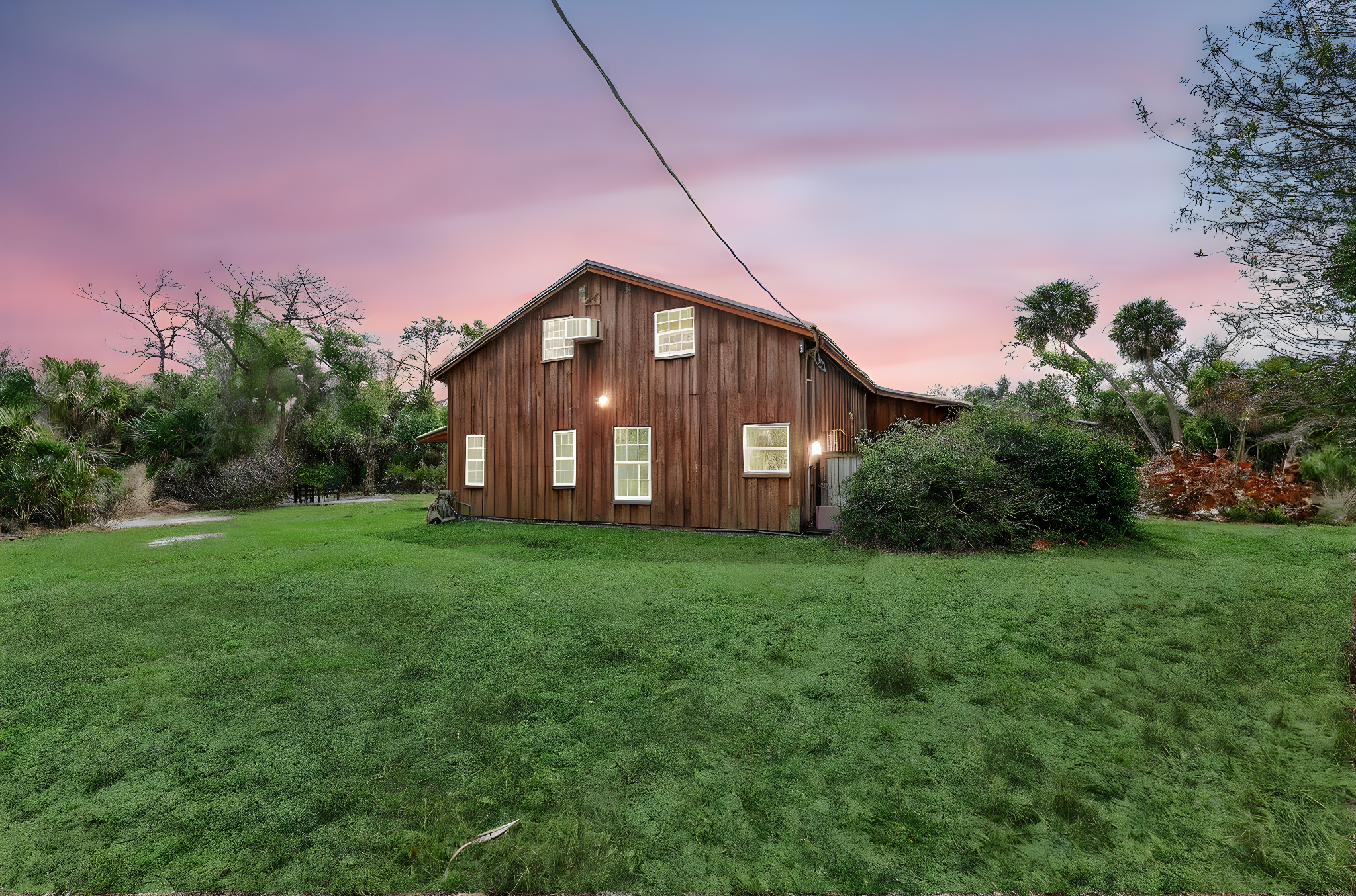 5270 Vanderipe Road_­G84A0196 day to dusk.jpeg