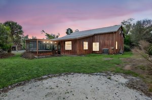 5270 Vanderipe Road_­G84A0201 day to dusk.jpeg