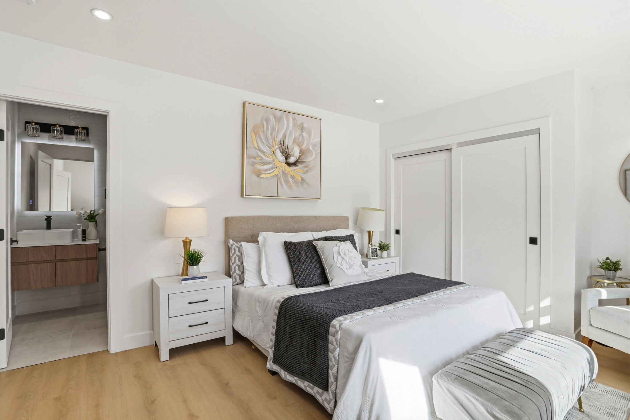 017_F8_5271 Summit Ave