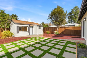 036_F8_5271 Summit Ave