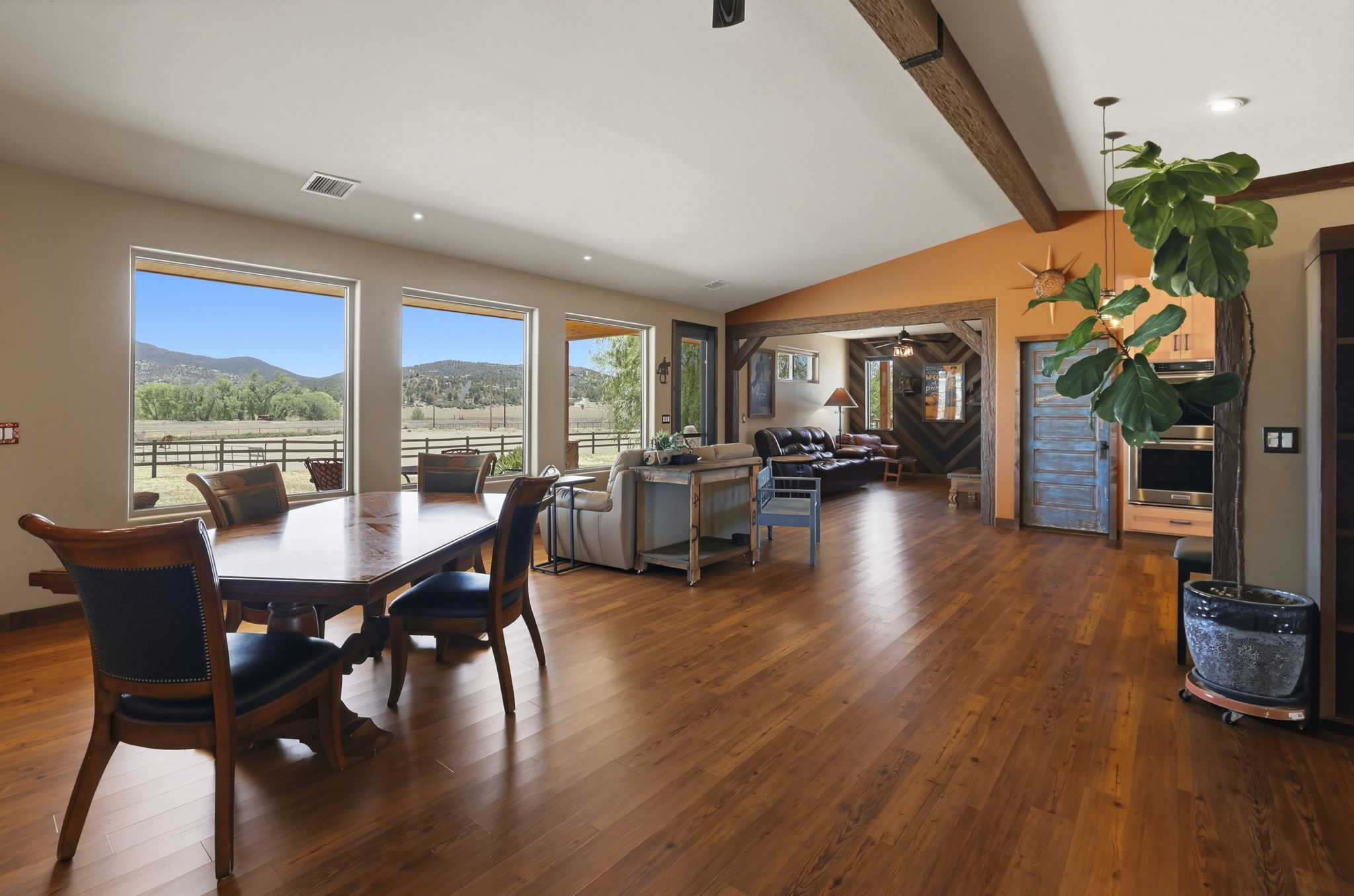Dining to Living Room