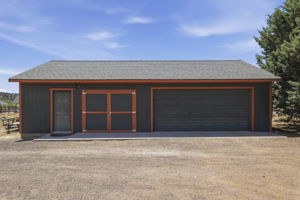 Detached Garage