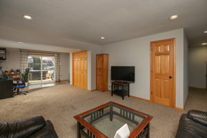 31-Family Room