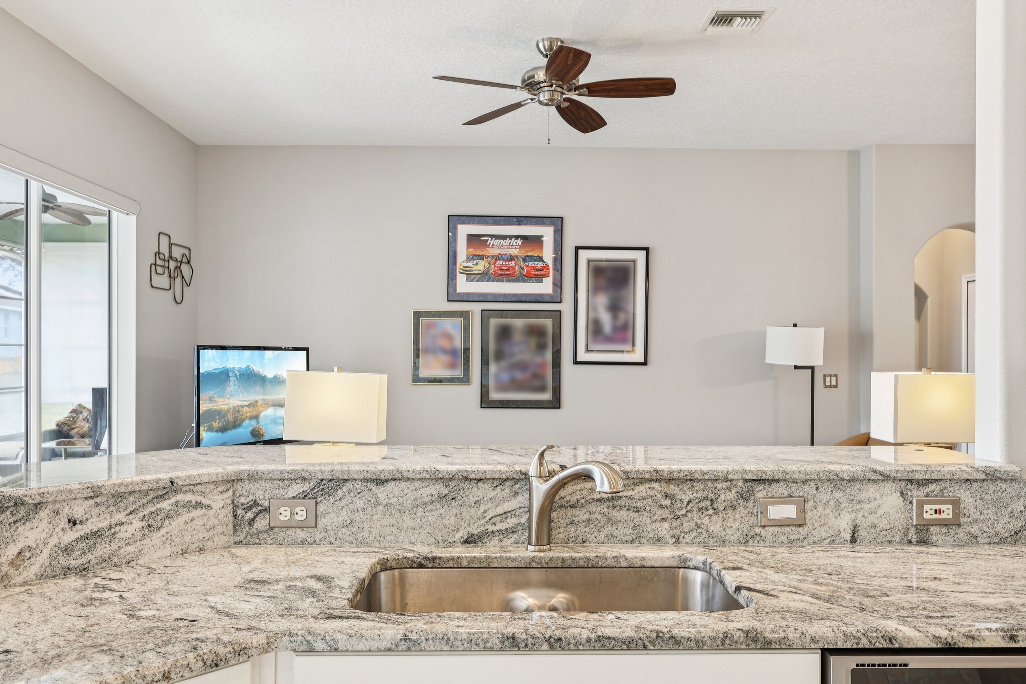 Indian Ocean Loop-S1902-017.jpg