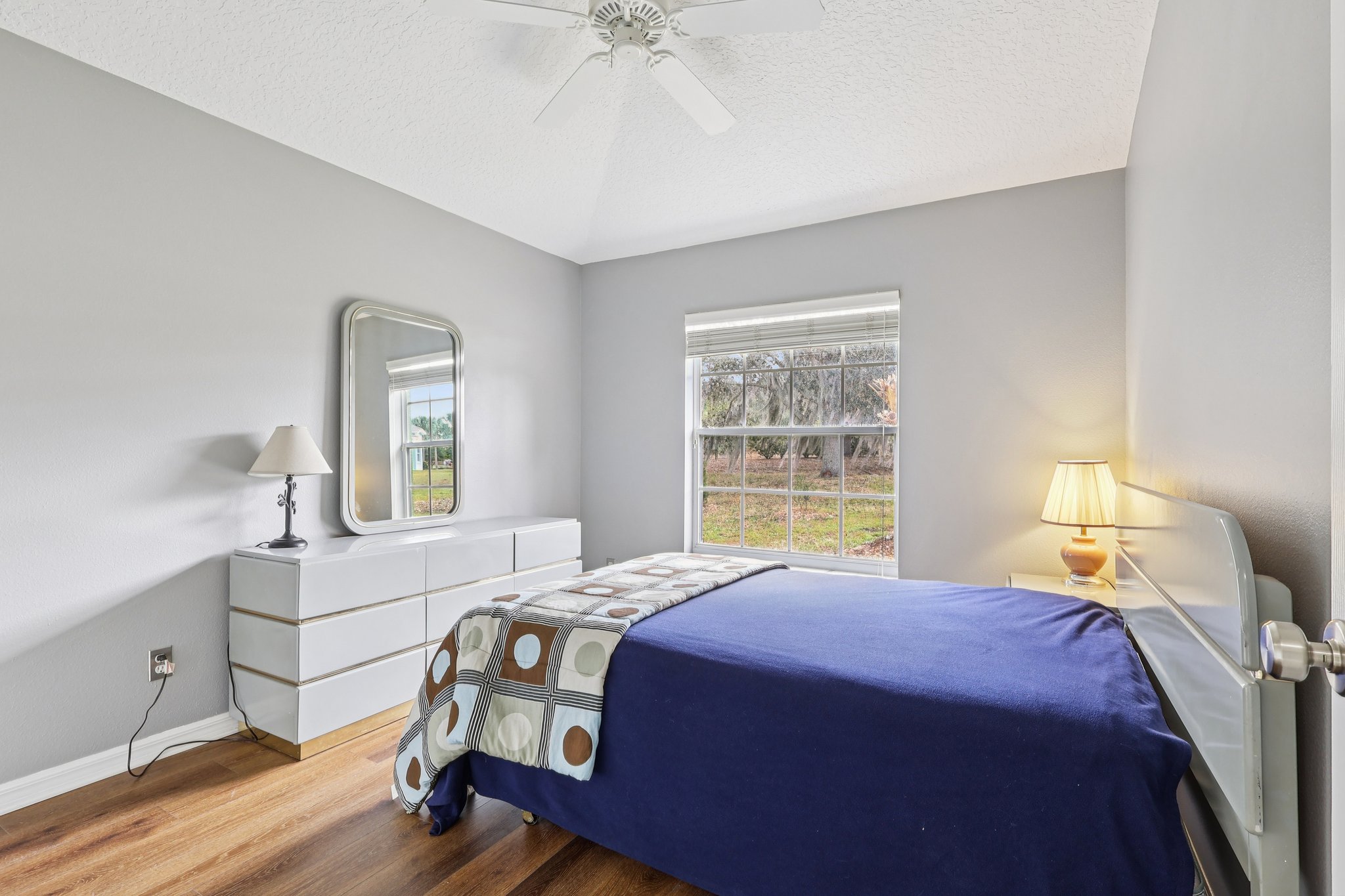 Indian Ocean Loop-S1902-024.jpg