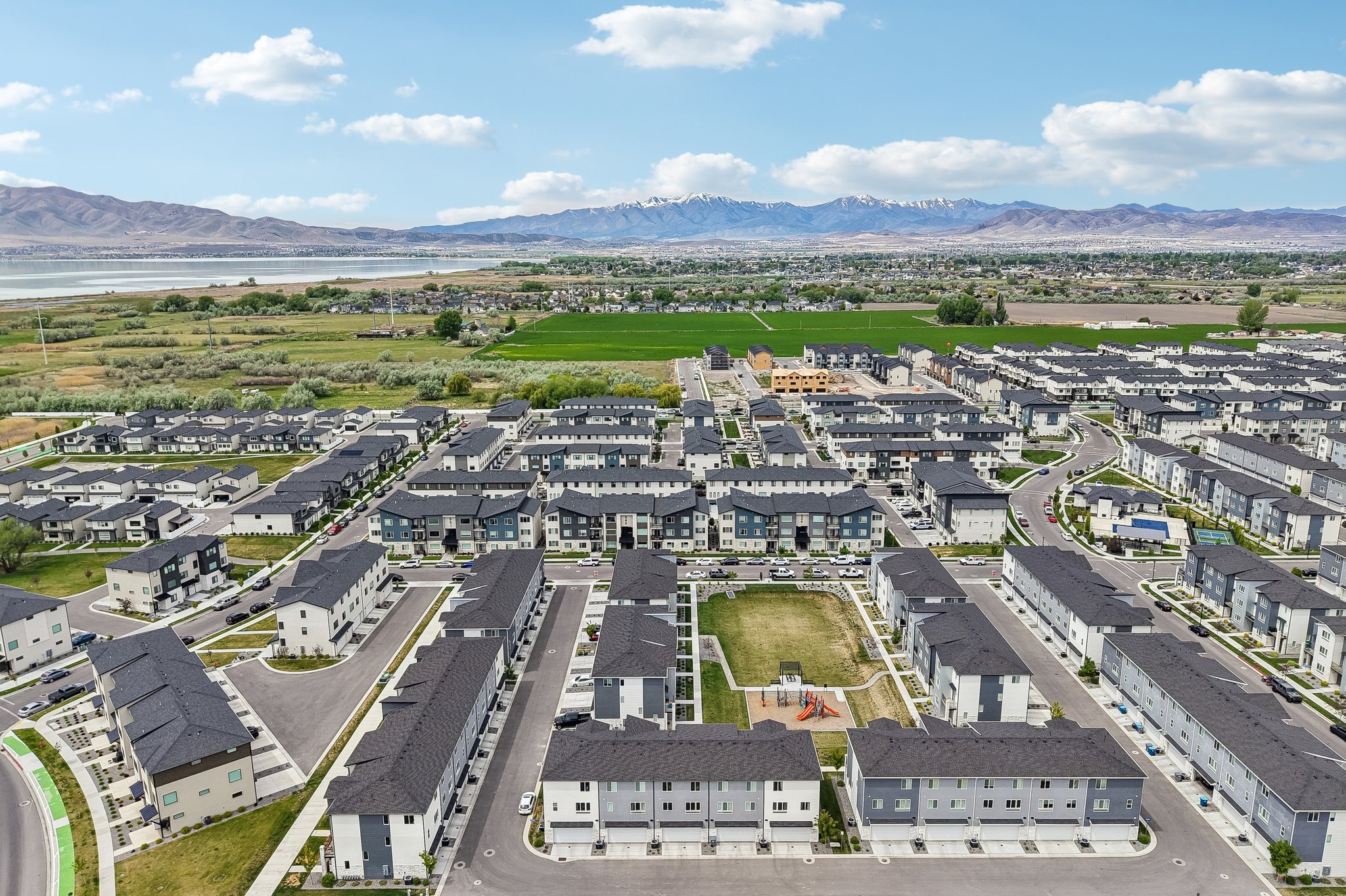 S 950-S0405-047.jpg