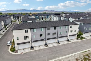 S 950-S0405-041.jpg