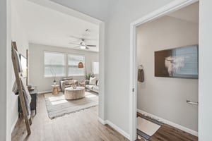 Twisted Oaks Ln-S1107-006.jpg