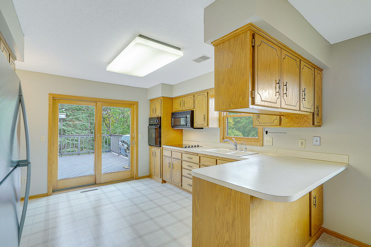 A plethora of Countertop area allows for multiple chefs.