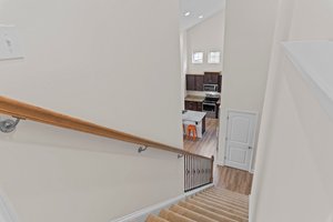  Photo 31