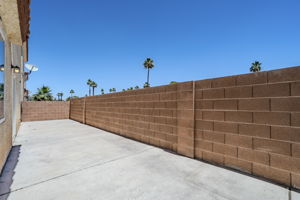  Photo 35