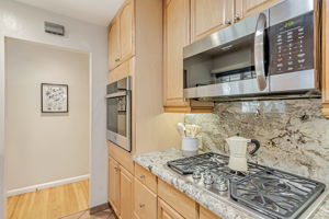 012_5284 Herbert Dr