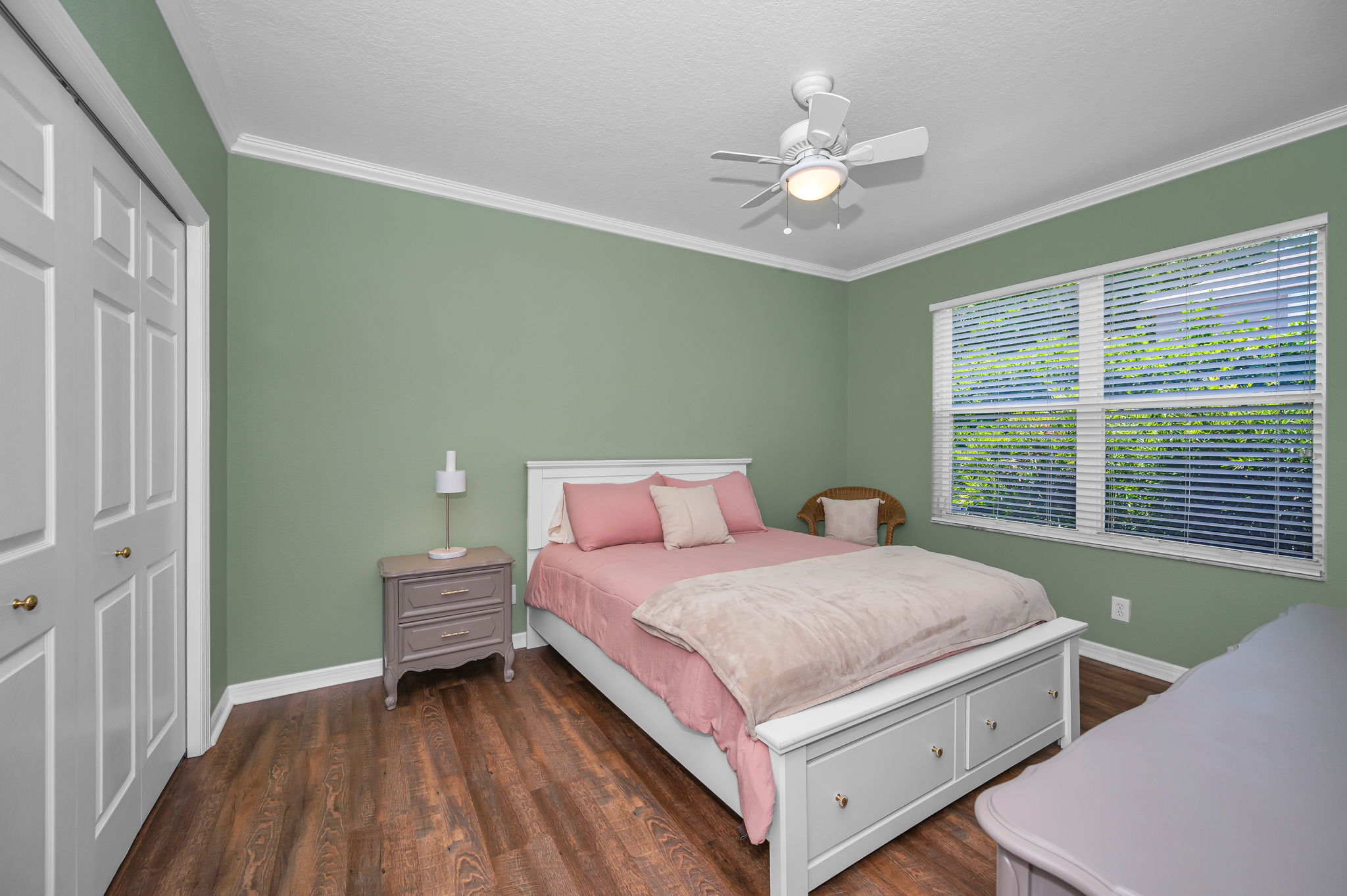 Bedroom4