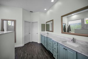 Primary Bathroom1a
