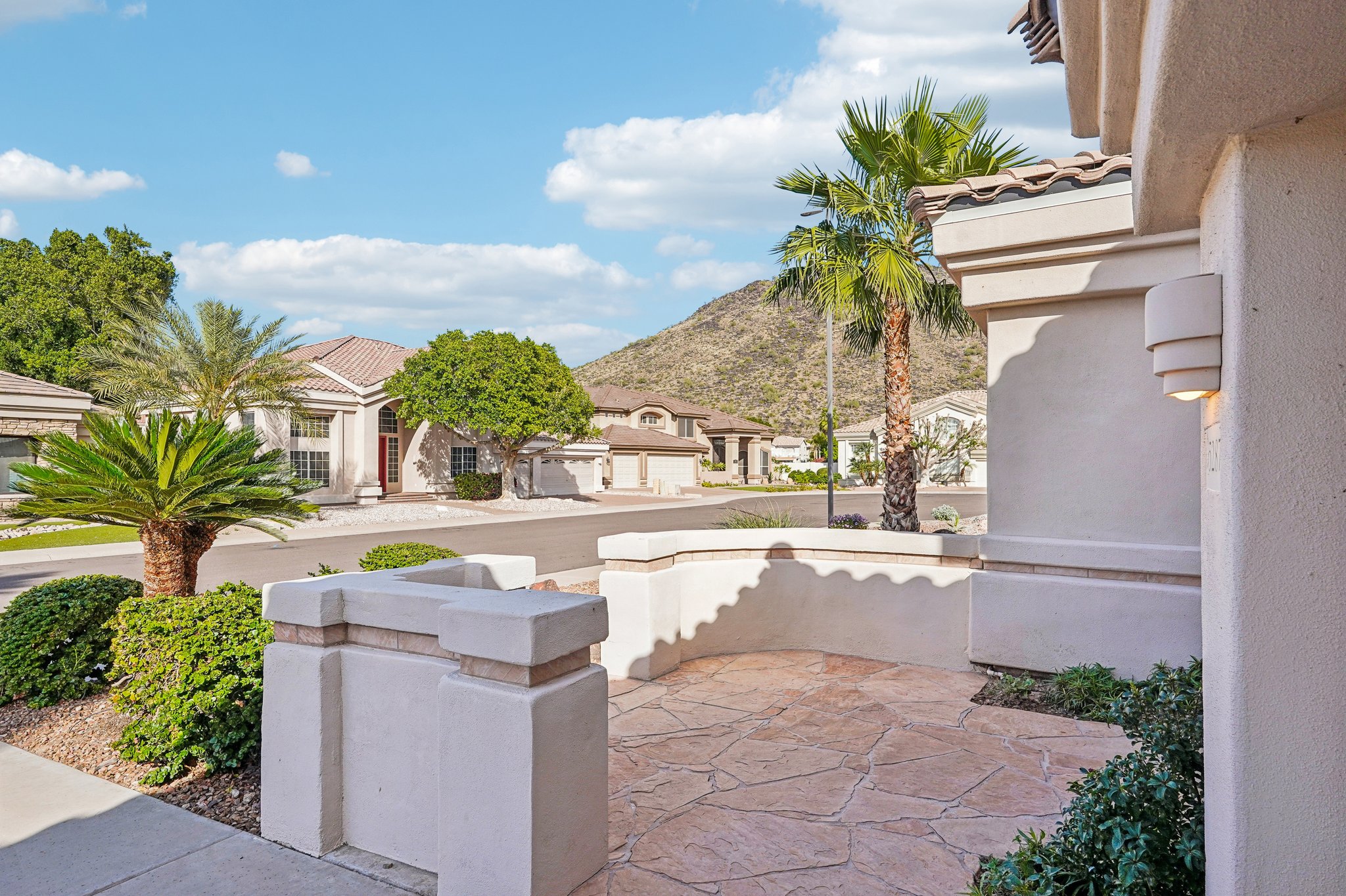 W Quail Ave-S2802-007.jpg