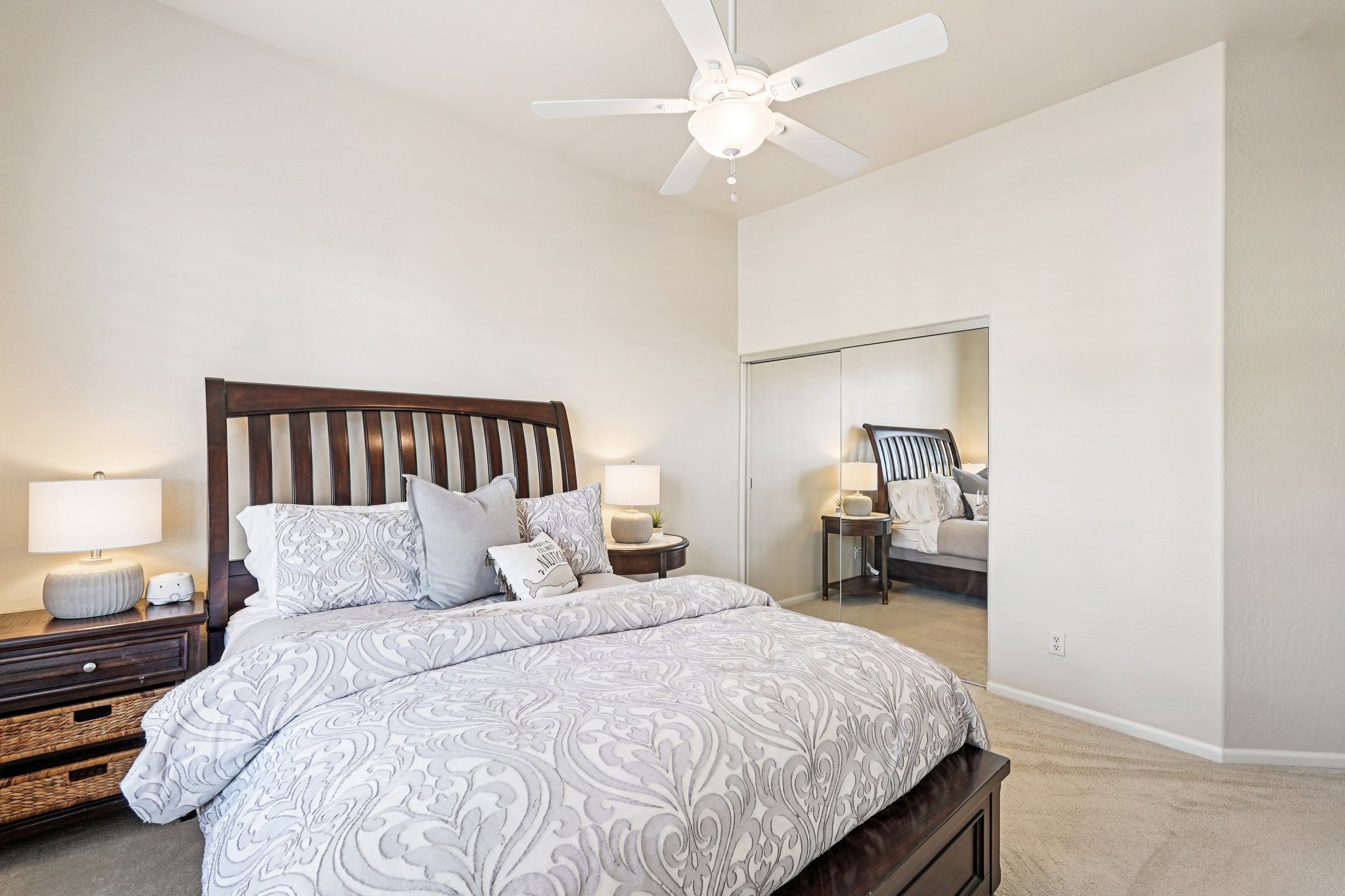 W Quail Ave-S2802-031.jpg