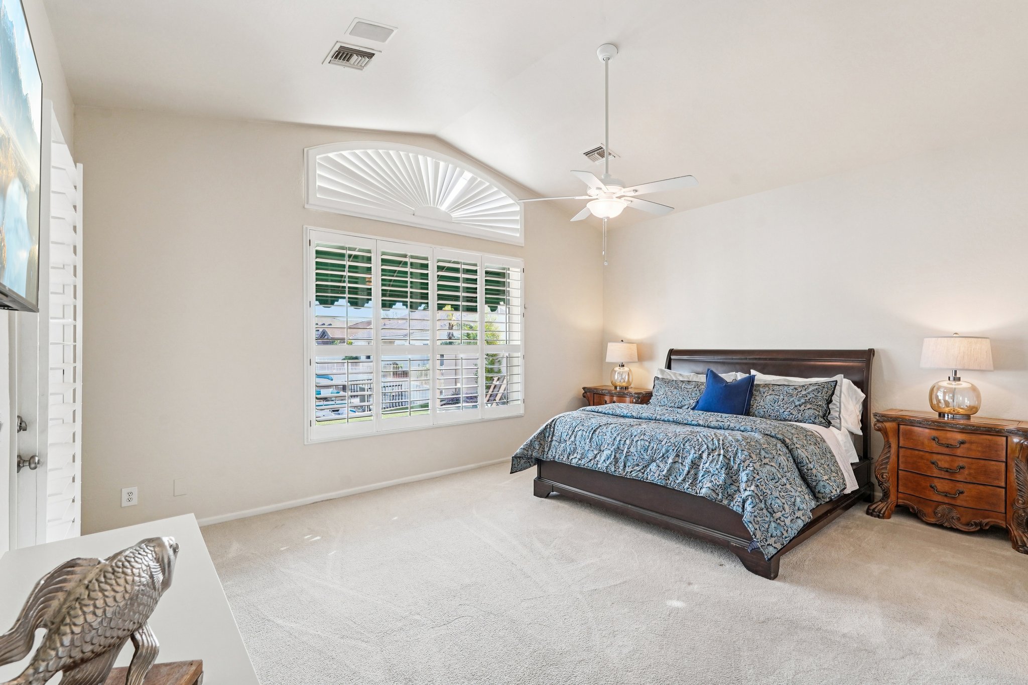 W Quail Ave-S2802-040.jpg